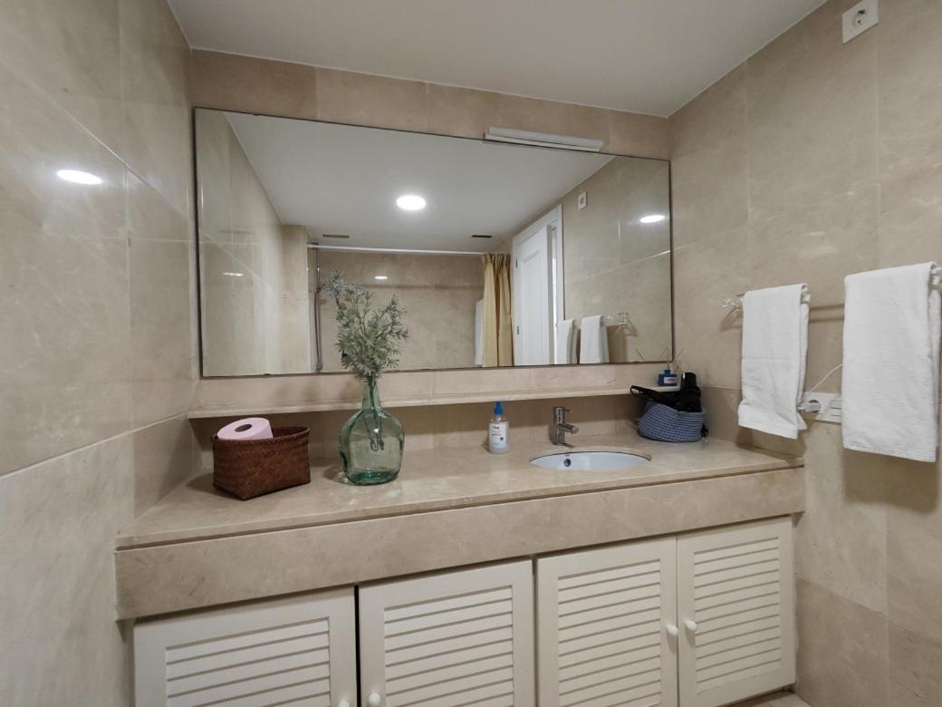 Estudio Puerto De Sotogrande San Roque  Buitenkant foto